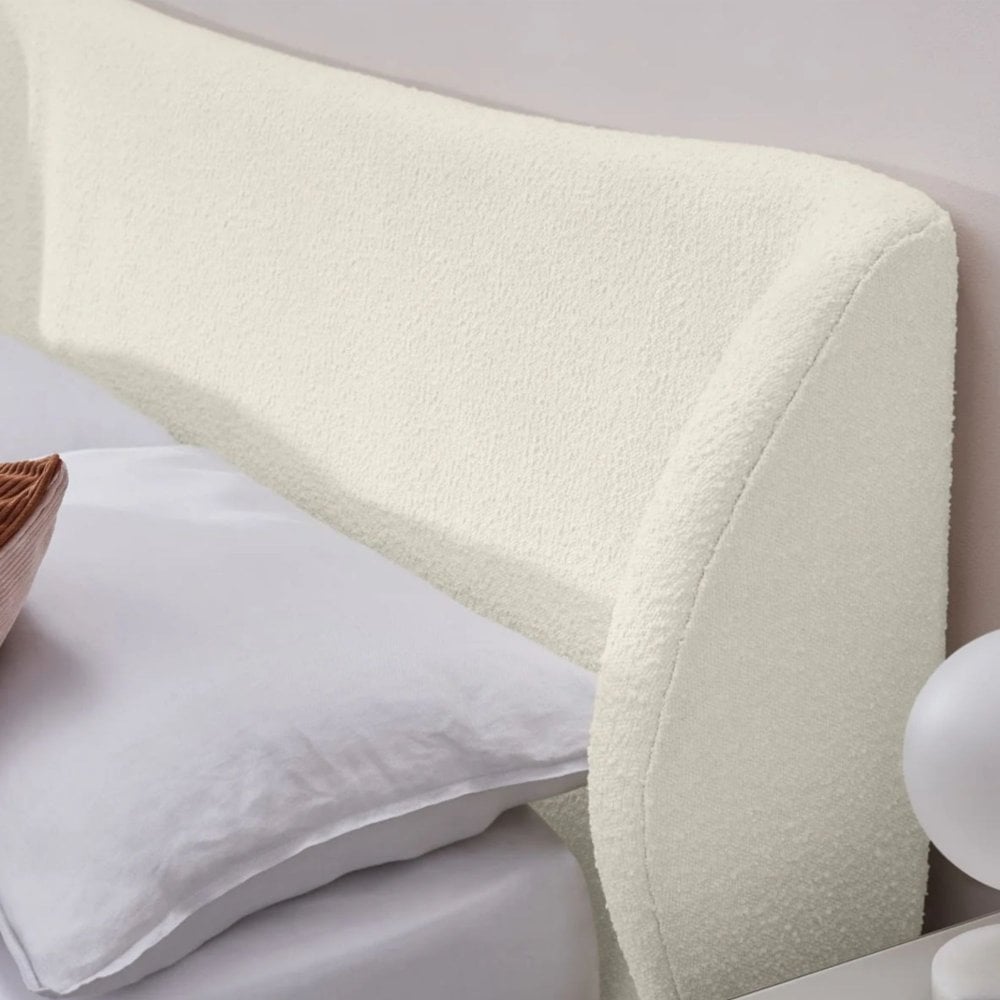 Lit coffre Kooper Super King Size 180/200, tissu luxe blanc à bouclette